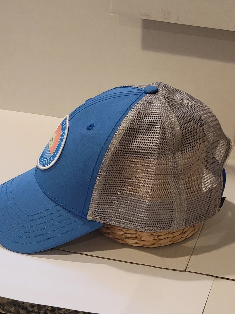 Southern Tide Men’s Light Blue Mesh-Back Hat with Sunset Patch